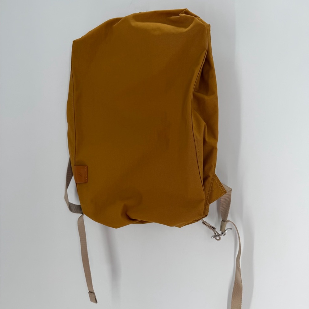 Lojel Niru Daypack Mini Expandable Backpack In Camel - Picture 3 of 7